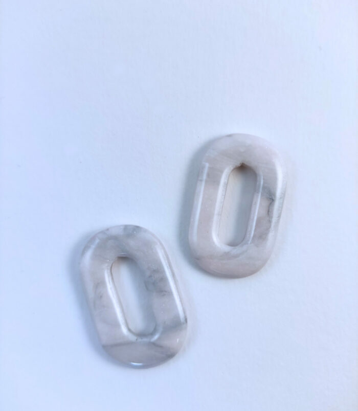 6fda297c-e1c9-4a66-bda4-f791ac42c776