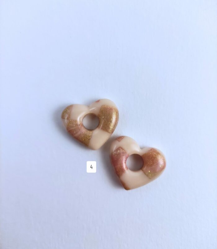 a1a00f7a-03d9-4947-ae7b-f6d6a0c1b827