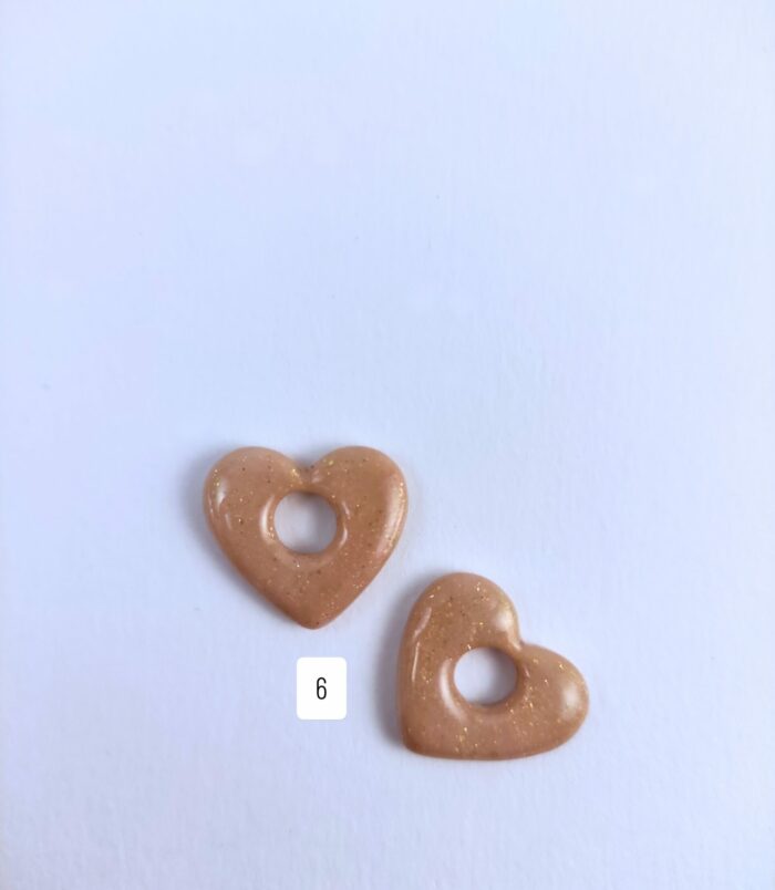 e885db30-8b9c-4269-97e1-e1d723bd9f35